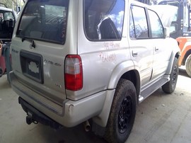 1999 TOYOTA 4RUNNER, LIMITED MODEL, SR5, AT, 3.4L, 4WD.  Z26488